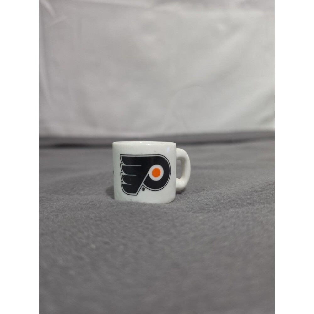 Philadelphia Flyers NHL Hockey Mini Mug Logo Ceramic Cup Souvenirs 1" Tall